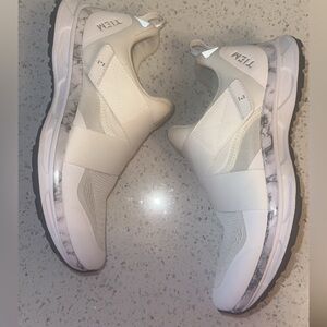 Tiem cycling shoes with spd cleats size 8.5